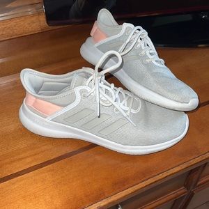 Adidas tennis shoes